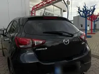 Gebraucht Mazda 2 Exclusive 90 PS (66 kW) 2016 Schwarz Limousine