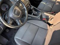 Gebraucht Audi A3 105 PS (77 kW) 2011 Silber Kleinwagen