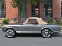 Gebraucht Mercedes W113 150 PS (110 kW) 1965 Grau Cabrio