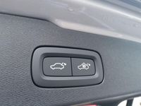 Gebraucht Volvo V60 Plus 197 PS (144 kW) 2024 Silver dawn Kombi