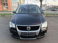 Gebraucht VW Touran Cross 140 PS (102 kW) 2010 Deep black perleffekt Van / Kleinbus