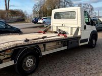 Gebraucht Peugeot Boxer 163 PS (119 kW) 2017 Weiß Van