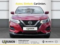 Gebraucht Nissan Qashqai Tekna 116 PS (85 kW) 2018 Rot SUV