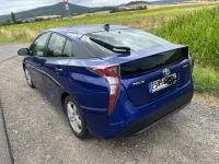 Gebraucht Toyota Prius 122 PS (89 kW) 2018 Blau Kleinwagen