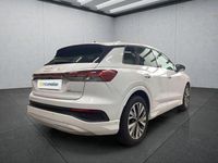 Gebraucht Audi Q4 e-tron 150 kW (204 PS) 2023 Weiß SUV