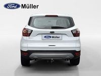 Używany Ford Kuga Trend 120 KM (88 kW) 2019 Biały SUV
