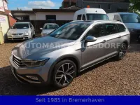 Gebraucht VW Passat Alltrack 200 PS (147 kW) 2022 Silber Kombi