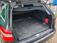 Gebraucht Mercedes E220 Elegance 170 PS (125 kW) 2011 Grau Kombi