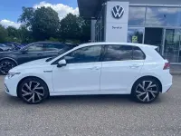 Gebraucht VW Golf VIII Active 150 PS (110 kW) 2024 Weiß Limousine
