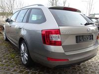 gebraucht Skoda Octavia Elegance 4x4