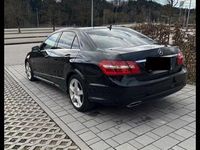 Gebraucht Mercedes E350 AMG 231 PS (169 kW) 2010 Schwarz Limousine
