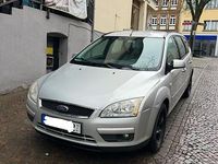 Gebraucht Ford Focus 125 PS (91 kW) 2008 Silber Kombi