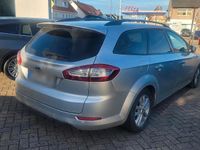Gebraucht Ford Mondeo 160 PS (117 kW) 2011 Silber Kombi