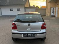 Gebraucht VW Polo 54 PS (39 kW) 2002 Silber Kleinwagen