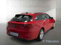 Używany Seat Leon Style 110 KM (80 kW) 2022 Czerwony Kombi