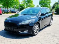 Gebraucht Ford Focus Titanium 120 PS (88 kW) 2015 Schwarz Kombi