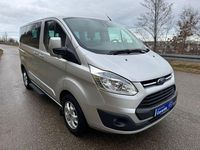Gebraucht Ford Tourneo 155 PS (114 kW) 2015 Silber Van / Kleinbus