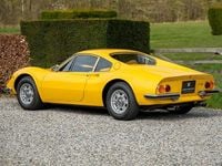 Second-hand Ferrari Dino 246 194 CP (142 kW) 1970 Galben