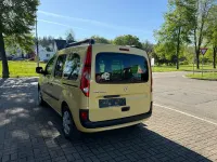 Gebraucht Renault Kangoo Privilege 103 PS (75 kW) 2009 Gelb Van / Kleinbus