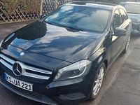 Gebraucht Mercedes A200 136 PS (100 kW) 2014 Schwarz Limousine