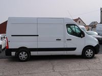 Gebraucht Opel Movano 131 PS (96 kW) 2017 Weiß Van / Kleinbus