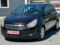 Używany Opel Corsa Edition 87 KM (63 kW) 2010 Czarny Hatchback