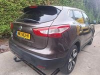Gebraucht Nissan Qashqai 116 PS (85 kW) 2015 Braun SUV