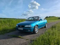 Gebraucht Opel Astra Cabriolet Edition 71 PS (52 kW) 1996 Blau Cabrio