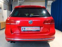 Gebraucht VW Passat R-line BlueMotion 177 PS (130 kW) 2013 Rot Kombi