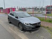 Gebraucht Volvo V60 190 PS (139 kW) 2017 Grau Kombi