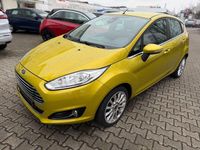 Gebraucht Ford Fiesta Titanium 75 PS (55 kW) 2012 Gelb Kleinwagen
