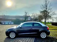 Gebraucht Audi A1 Attraction 86 PS (63 kW) 2012 Teakbraun metallic Kleinwagen