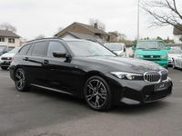 Gebraucht BMW 320 M Sport 190 PS (139 kW) 2025 Black sapphire metallic Kombi
