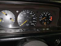 Gebraucht Mercedes 190 122 PS (89 kW) 1990 Andere farben Limousine