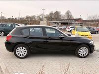 Gebraucht BMW 116 Advantage 109 PS (80 kW) 2016 Schwarz Kleinwagen