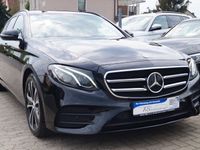 gebraucht Mercedes E220 d T 9G-Tronic AMG-Line +2.Hand+Distronic