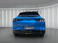 Używany Ford Mustang Mach-E Premium 258 kW (351 KM) 2024 Niebieski SUV