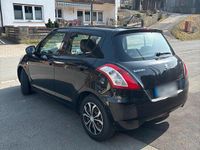 Gebraucht Suzuki Swift Club 94 PS (69 kW) 2012 Schwarz Kleinwagen