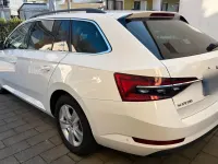 Gebraucht Skoda Superb 190 PS (139 kW) 2019 Weiß Kombi