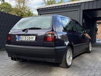 Gebraucht VW Golf III 75 PS (55 kW) 1995 Violet Limousine