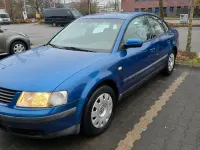Second-hand VW Passat 115 CP (84 kW) 1999 Albastru Berlinǎ