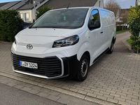 Gebraucht Toyota Proace 144 PS (105 kW) 2024 Weiß Van / Kleinbus