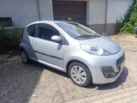 Gebraucht Peugeot 107 65 PS (47 kW) 2012 Silber Kleinwagen