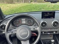 Gebraucht Audi A3 Cabriolet Ambition 140 PS (102 kW) 2014 Schwarz Cabrio