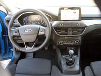 Gebraucht Ford Focus Titanium 150 PS (110 kW) 2018 Blau Kombi