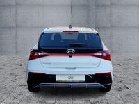 Gebraucht Hyundai i20 Blackline 90 PS (66 kW) 2026 Atlas white Limousine