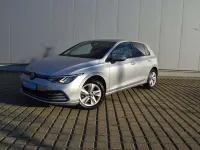 Gebraucht VW Golf VIII Life 131 PS (96 kW) 2022 Silber Limousine
