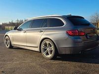 Gebraucht BMW 520 184 PS (135 kW) 2015 Grau Kombi