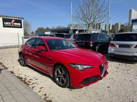 Gebraucht Alfa Romeo Giulia Veloce 280 PS (205 kW) 2017 Rot Limousine