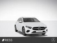 Gebraucht Mercedes A250 163 PS (119 kW) 2024 Unilack polarweiß Limousine